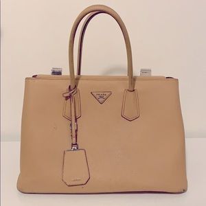 AUTHENTIC Extra Large Prada Saffiano Leather Purse